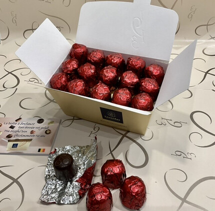 Bombones de cereza con licor Leonidas, bombones de guinda con licor